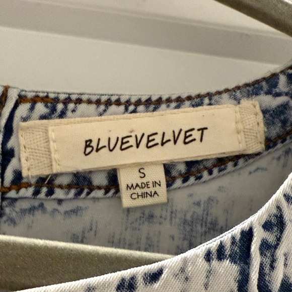 Velvet Light Blue Denim Top - Picture 2 of 4
